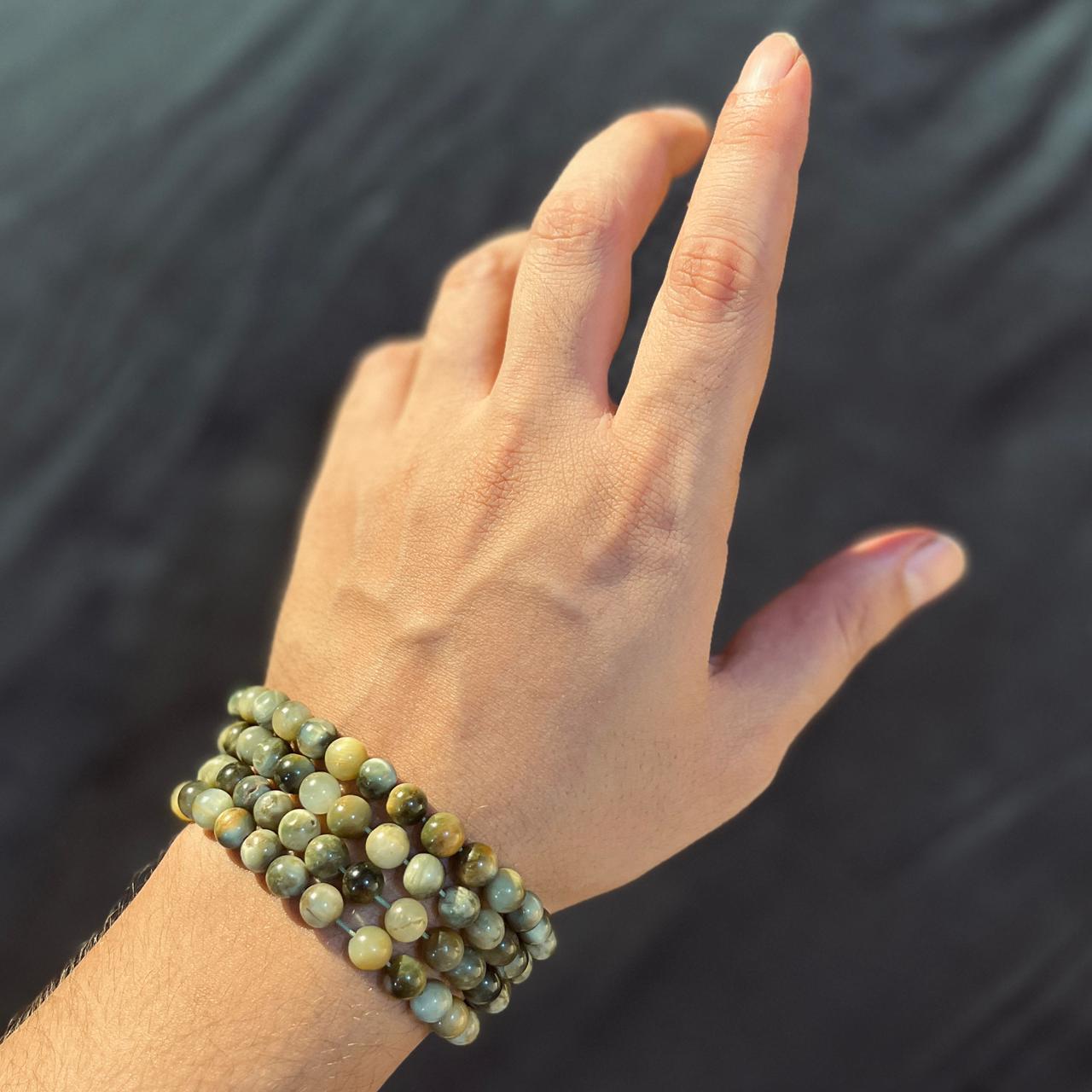 natural and artistic